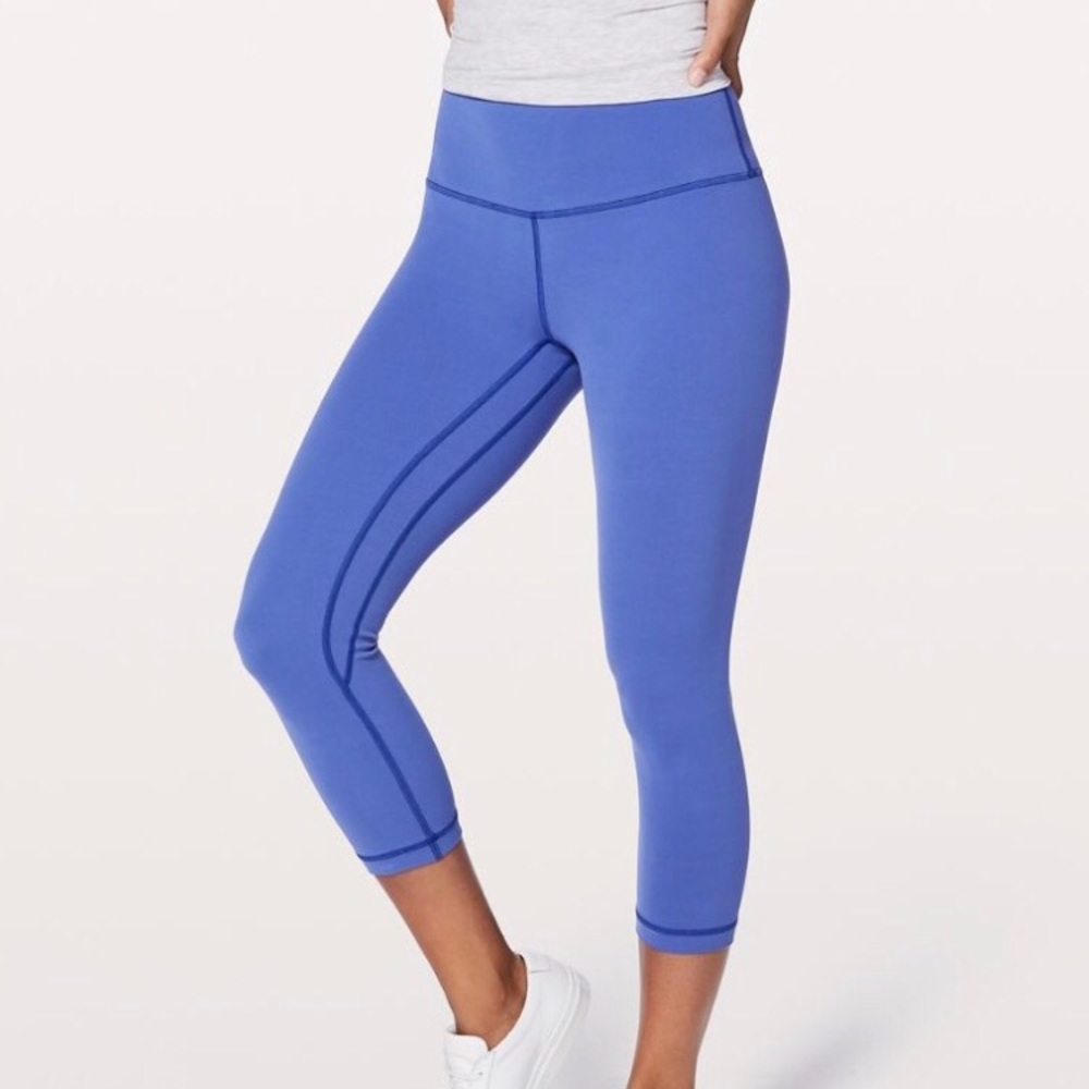 ISO Lululemon Align Crops in Moroccan Blue Size 4